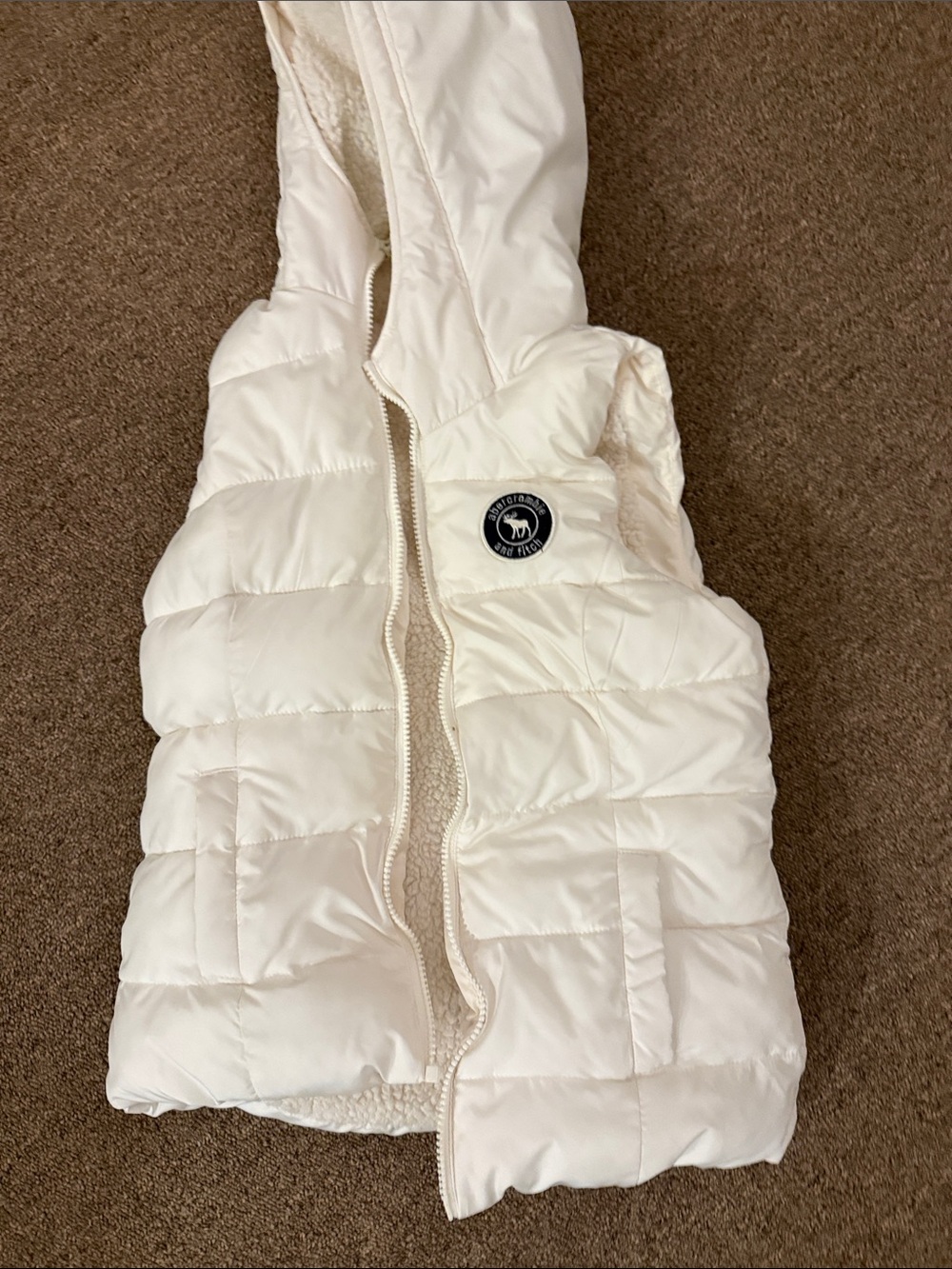 Abercrombie and Fitch Large white puffer